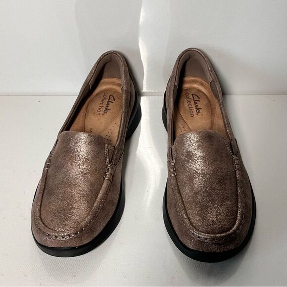 Clarks Ellowyn Lux Leather/Textile Slip-Ons - Picture 4 of 7